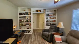 706 Hedrick Boulevard, Morehead City, NC 28557 – photo 4: 20250709_145952
