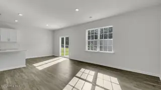 725 Lazy Elm Lane, Aberdeen, NC 28315 – photo 10: Kitchen