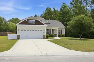 417 Cyrus Thompson Drive, Jacksonville, NC 28546 – photo 2