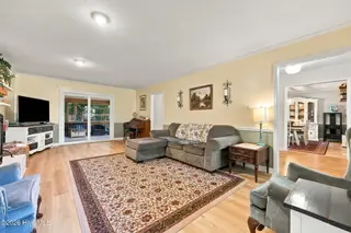 202 Holyoke Drive, Washington, NC 27889 – photo 11: 20-web-or-mls-IMG_0011
