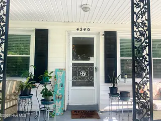 4340 W Perry Street, Farmville, NC 27828 – photo 7: 2026-08-08T105104_35272a3f-996d-4d5c-99f