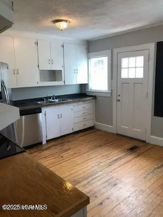 407 S Ash Street, Greenville, NC 27858 – photo 5: 407 ASH PIC 12