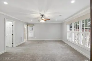 575 S Valley Road, Southern Pines, NC 28387 — 4-bedroom home in Golfcrest, Southern Pines, NC, photo 17 of 50