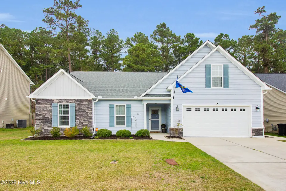 334 Station House Road, New Bern, NC 28562 – photo 1 of 39: Front