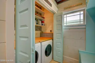 2333 New River Inlet Road, North Topsail Beach, NC 28460 – photo 11: Laundry