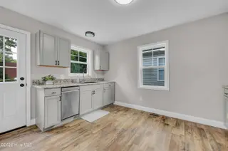 517 S 9th Street, Wilmington, NC 28401 – photo 7