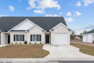 2028 Dartford Drive A, Greenville, NC 27834 – photo 2: 1-web-or-mls-_DSC3021