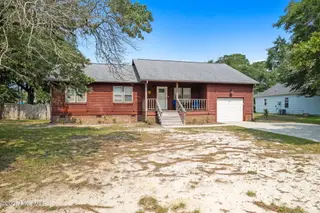 103 NE 17th Street, Oak Island, NC 28465 – photo 8: 37-web-or-mls-CAMMediaLLC.com (4 of 40)