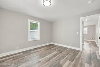 405 Greenview Drive N, Greenville, NC 27834 – photo 17: 25-web-or-mls-IMG_0044