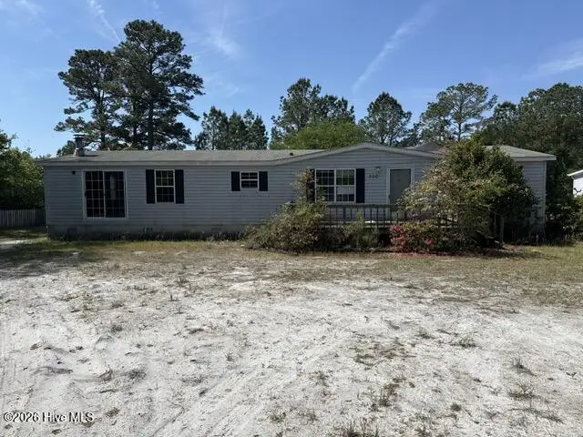 200 Watts Landing Road, Hampstead, NC 28443 – photo 1 of 28: A Front View