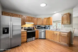 411 Spring Drive, Jacksonville, NC 28540 – photo 22: mls-DSC07604