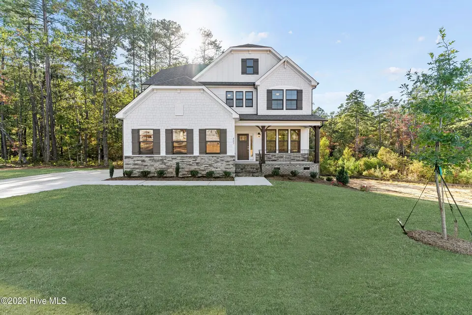279 Dona Drive, Carthage, NC 28327 – photo 1 of 3: European C (Side)