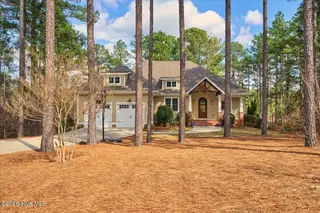 9 Banning Drive, Whispering Pines, NC 28327 – photo 8: 043-43_9 Banning Dr., WP_LDTphotodesign