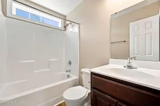 3721 Tifgreen Drive, Greenville, NC 27834 – photo 16: 39-web-or-mls-IMG_0081-edit