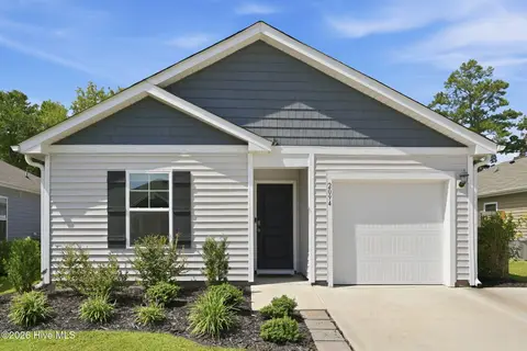 2094 Course Ln, Surf City