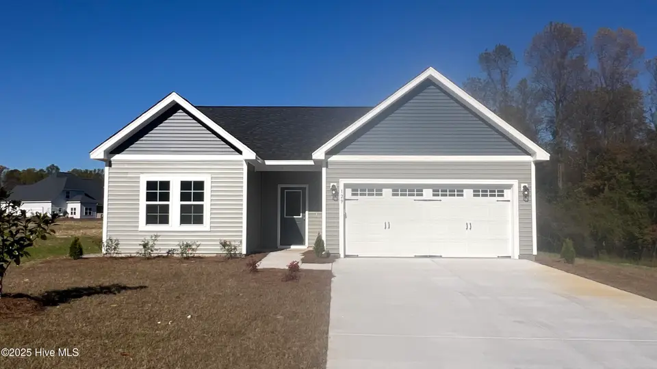 129 Dallas Drive, Beulaville, NC 28518 – photo 1 of 26: IMG_9823