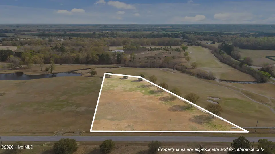 4610 5 Old Pactolus Road, Greenville, NC 27834 – photo 1 of 10: IMG_1421