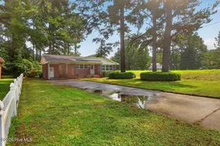 2400 N Hills Drive, New Bern, NC 28562 – photo 20: IMG_4677
