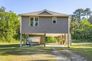 125 Neptune Lane, Beaufort, NC 28516 – photo 4: 3-web-or-mls-1S3A3528