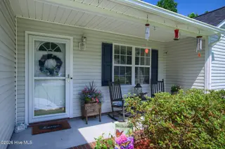 613 Walnut Drive, Jacksonville, NC 28540 – photo 2