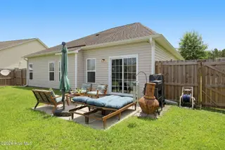 219 Seville Street, Jacksonville, NC 28546 — 4-bedroom home in Carolina Plantations, Jacksonville, NC, photo 14 of 55