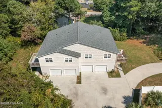 303 Osprey Ridge Drive South, Emerald Isle, NC 28594 – photo 14: Welcome to your island home!