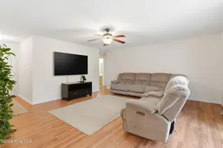 1004 Jessica Street, Elizabeth City, NC 27909 – photo 9: 14-web-or-mls-jessicalisting-22