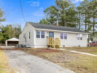 402 New River Drive, Jacksonville, NC 28540 – photo 5: 025a1254