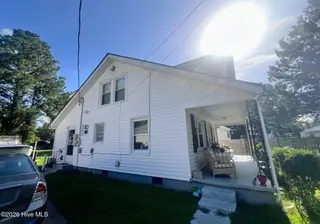 4340 W Perry Street, Farmville, NC 27828 – photo 6: 2026-08-08T105511_5ca4e000-385b-4360-886