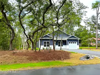 321 NE 52nd Street, Oak Island, NC 28465 – photo 2: IMG_4524