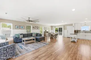 710 Hughes Road, Hampstead, NC 28443 – photo 20: 011_710_hughes_road-10_509
