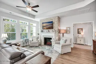 142 Rice Marsh Way, Wilmington, NC 28412 — 3-bedroom home in Bella Port, Wilmington, NC, photo 20 of 62: 142 RICE MARSH WAY - LIVING ROOM