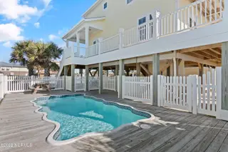 127 Ocean Boulevard W, Holden Beach, NC 28462 – photo 3: 127OceanBlvdW - 6