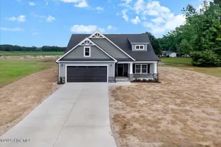 3725 Huntcliff Drive, La Grange, NC 28551 – photo 7: 02-3725 Huntcliff Dr-2