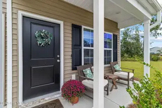 4433 Parsons Mill Drive, Castle Hayne, NC 28429 – photo 4: Front porch