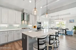 1353 Dunes Boulevard SW, Ocean Isle Beach, NC 28469 – photo 14: Loads of quartz countertops/cabinets