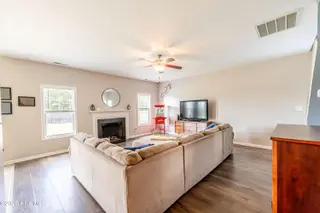 211 Merin Height Road, Jacksonville, NC 28546 – photo 7: 211 Merin