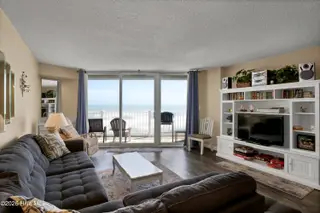 2000 New River Inlet Road Unit 2207, North Topsail Beach, NC 28460 – photo 9: Living Area