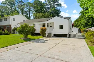 500 Nelson Drive, Jacksonville, NC 28540 – photo 1
