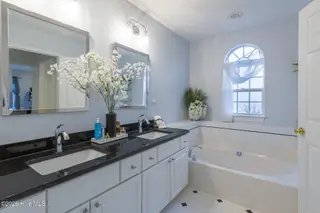 208 Eighth Street, New Bern, NC 28560 — 3-bedroom home in Trolley Run, New Bern, NC, photo 21 of 61: 208 Eighth Street
