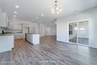 761 Secession Lane, Jacksonville, NC 28546 – photo 14: SIMILAR PHOTO SUTTON-22