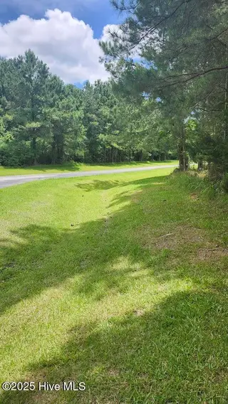 105 Zachary Court, Beaufort, NC 28516 – photo 2: Looking Right W/ Lot Behind