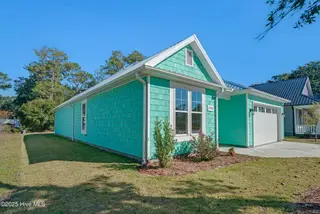 3506 E Oak Island Drive, Oak Island, NC 28465 – photo 8: 3506 E Oak Island Dr (8)