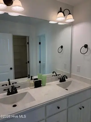 5415 Kristin Lane, Wilson, NC 27893 — 3-bedroom home in Deans Ridge, Wilson, NC, photo 5 of 22