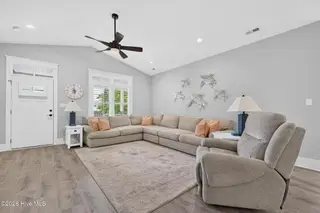 2303 W Yacht Drive, Oak Island, NC 28465 — 3-bedroom home, Oak Island, NC, photo 7 of 49