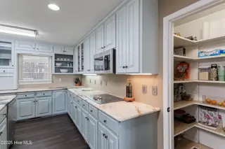 709 Small Drive, Elizabeth City, NC 27909 – photo 18: Kitchen