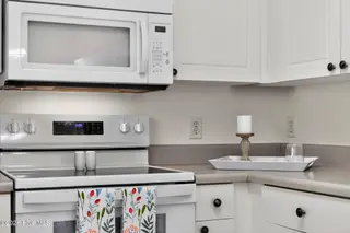 124 NE 34th Street, Oak Island, NC 28465 – photo 22: 124 NE 34th Street