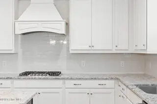 9385 Fallen Pear Lane NE, Leland, NC 28451 – photo 22: 013_9385_fallen_pear_lane_ne-13_526