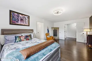 833 Pelican Drive, New Bern, NC 28560 – photo 20: Primary Bedroom
