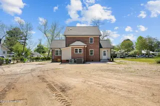 1514 Rhem Avenue, New Bern, NC 28560 – photo 4: 49-web-or-mls-DSC_0155